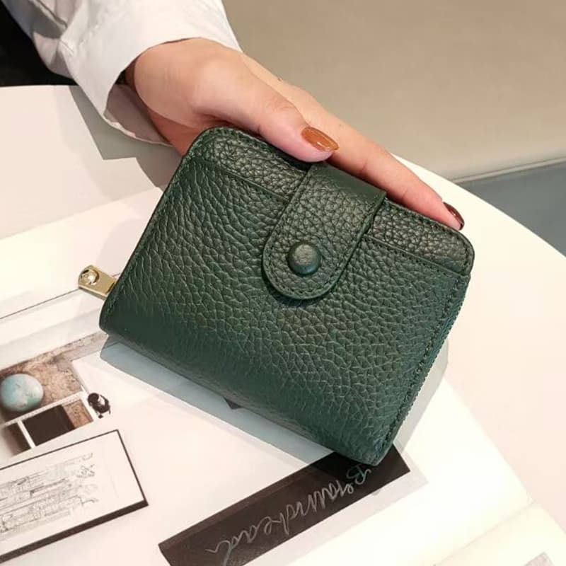 コンパクト 財布 本革ボタン留め多機能二つ折り財布