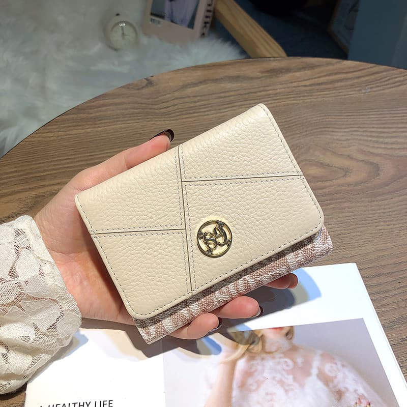 コンパクト 財布 三つ折り 高級感漂う牛革製ミニ財布