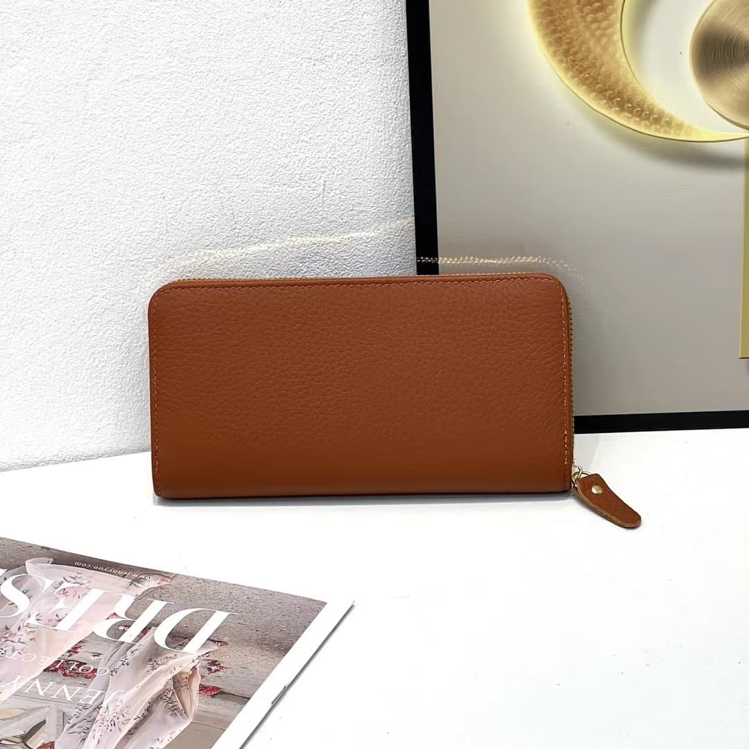 コンパクト 財布 上品な型押し本革長財布