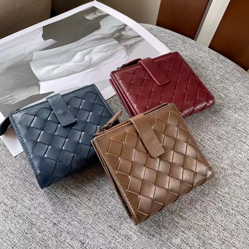 コンパクト財布 上質編み込み模様 コンパクト二つ折り財布