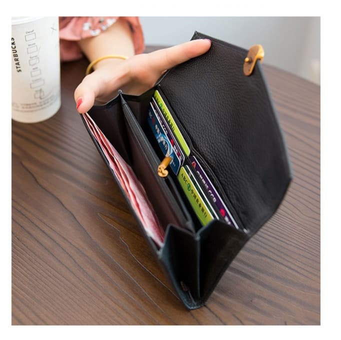 コンパクト 財布 上品なゴールド金具付き大容量レザー財布