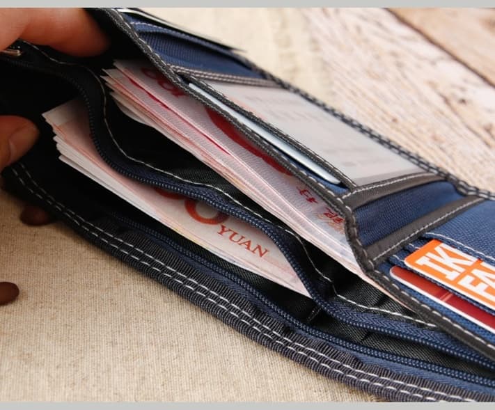 コンパクト 財布 上品なデザイン コンパクト三つ折り財布