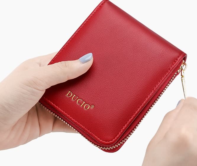 コンパクト 財布 シンプル機能性二つ折り財布