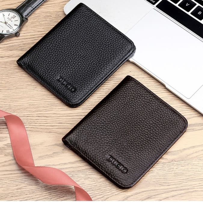 コンパクト 財布 薄型軽量な本革二つ折り財布