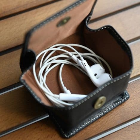 コンパクト 財布 本革職人仕立て 極薄二つ折り財布