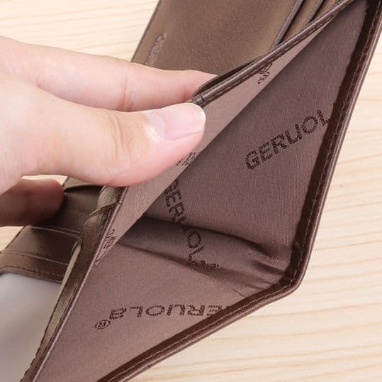 コンパクト 財布 職人技が光る本革二つ折り財布