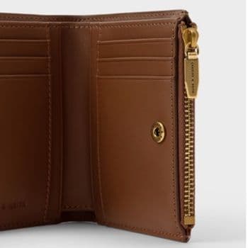 コンパクト 財布 上質レザー ミニマル二つ折り財布