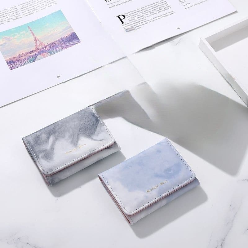 コンパクト 財布 水彩模様のミニマル三つ折り財布