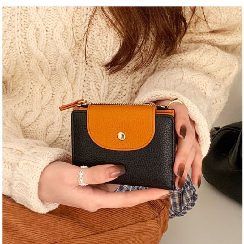 コンパクト 財布 レディース 二つ折り財布 軽量 小銭入れ付き 大容量