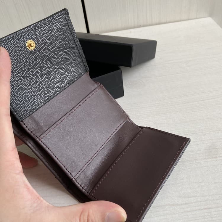 コンパクト 財布 三つ折り 高級キルティング三つ折り財布