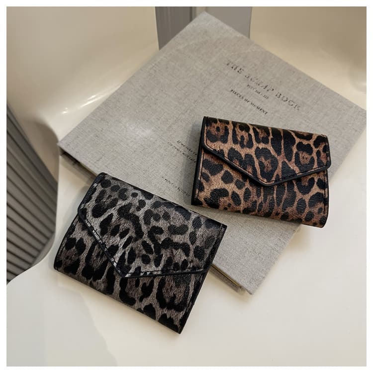 コンパクト 財布 三つ折り豹柄ミニ財布