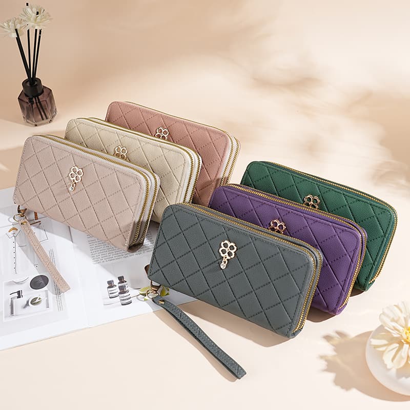 コンパクト 財布 キルティング ダブルジップ ウォレット