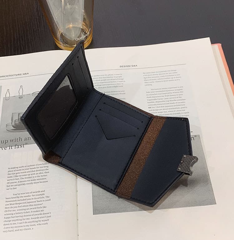 コンパクト 財布 キラキラ輝く ハート留め金 三つ折り財布