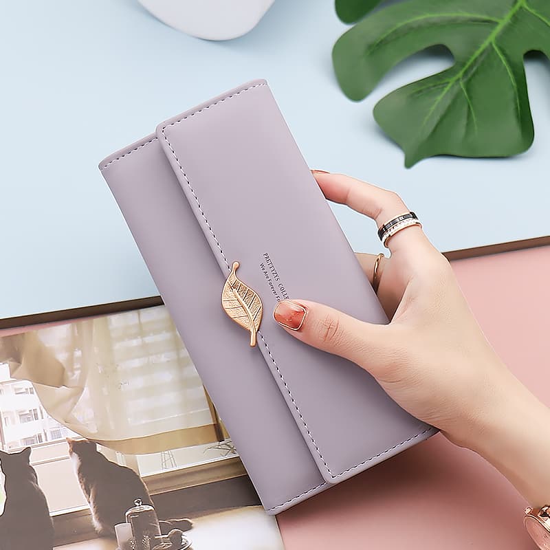 コンパクト 財布 シンプル リーフチャーム レディース財布