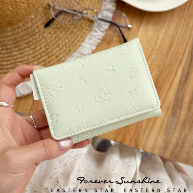 コンパクト 財布 レディース 型押し加工 薄型軽量 三つ折り小銭入れ付き短財布