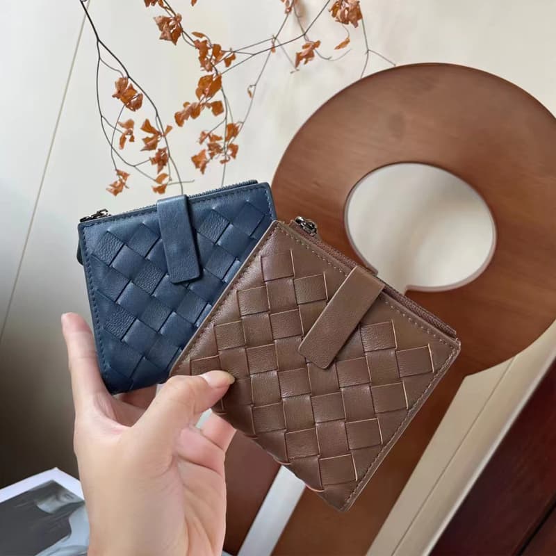 コンパクト財布 上質編み込み模様 コンパクト二つ折り財布