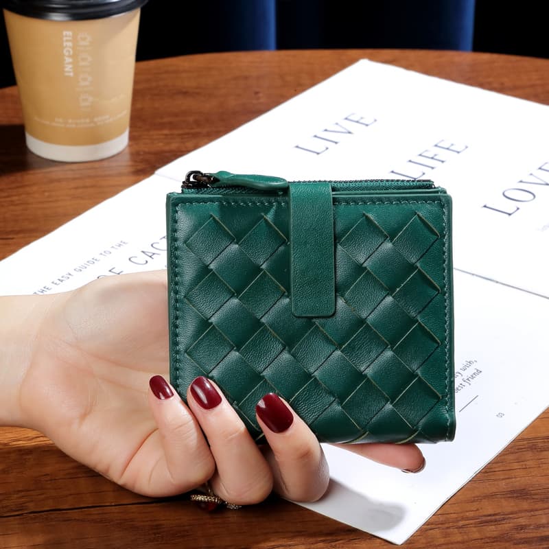 コンパクト財布 上質編み込み模様 コンパクト二つ折り財布