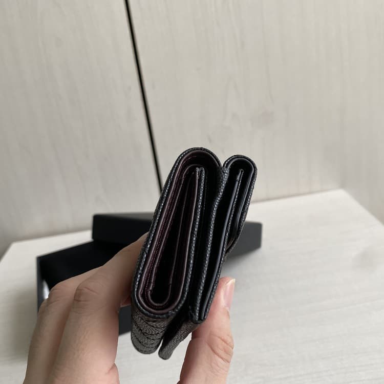 コンパクト 財布 三つ折り 高級キルティング三つ折り財布