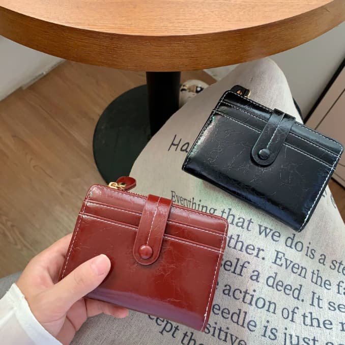 コンパクト 財布 レディース 二つ折り財布 小銭入れ付き カード収納