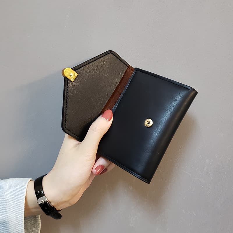 コンパクト 財布 金具アクセント三つ折りミニ財布