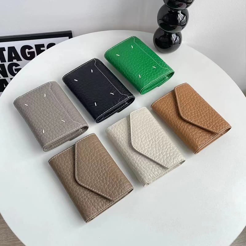 コンパクト財布 上質本革使用 三つ折りミニ財布