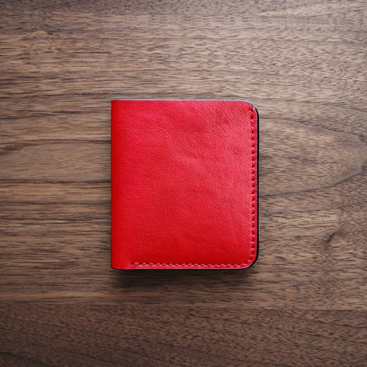 コンパクト 財布 手のひらサイズ本革二つ折り財布