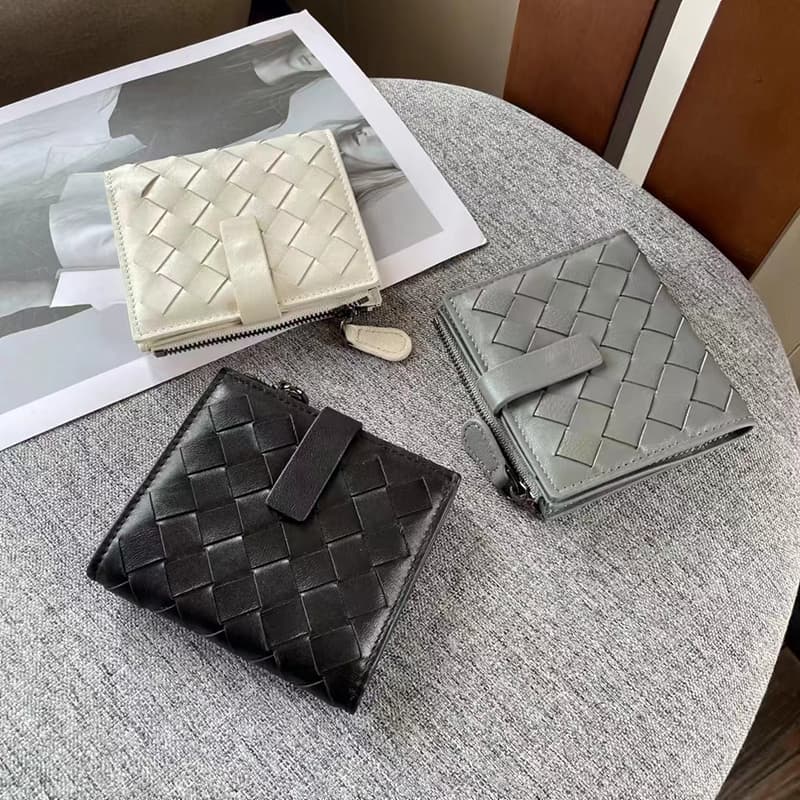 コンパクト財布 上質編み込み模様 コンパクト二つ折り財布