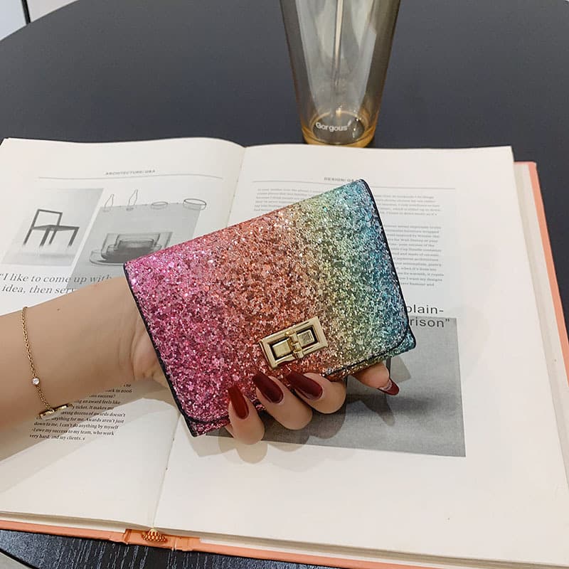 コンパクト 財布 キラキラ輝く ハート留め金 三つ折り財布