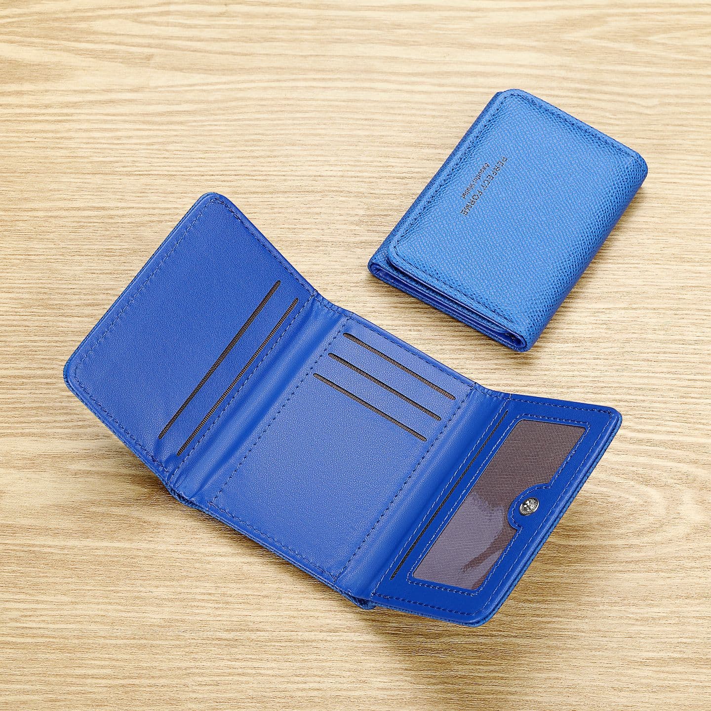 コンパクト 財布 多機能収納 三つ折りコンパクト財布