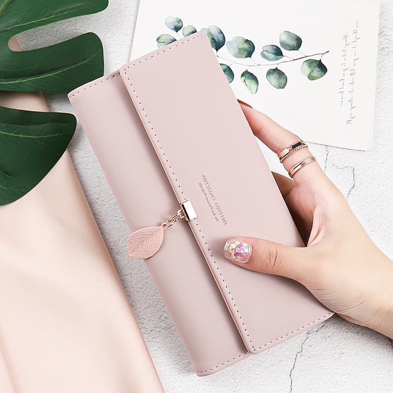 コンパクト 財布 シンプル リーフチャーム レディース財布