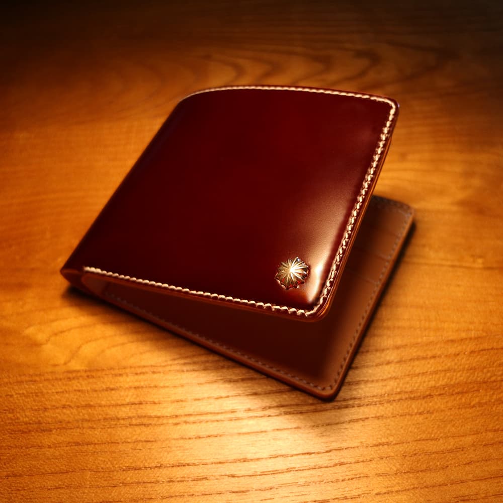 コンパクト 財布 手縫いステッチ本革二つ折り財布