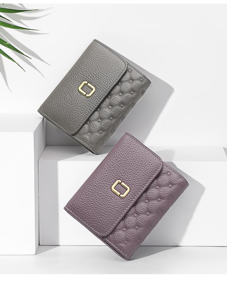 コンパクト財布 上品キルティング三つ折りコンパクト財布