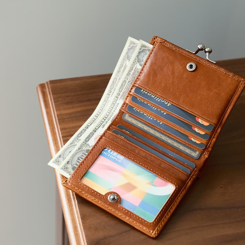 コンパクト 財布 クラシック がま口 本革 財布