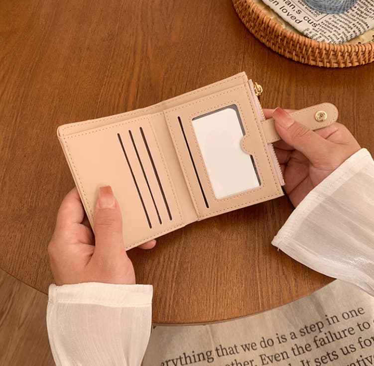 コンパクト 財布 レディース 縦しま模様 薄型軽量 二つ折り短財布