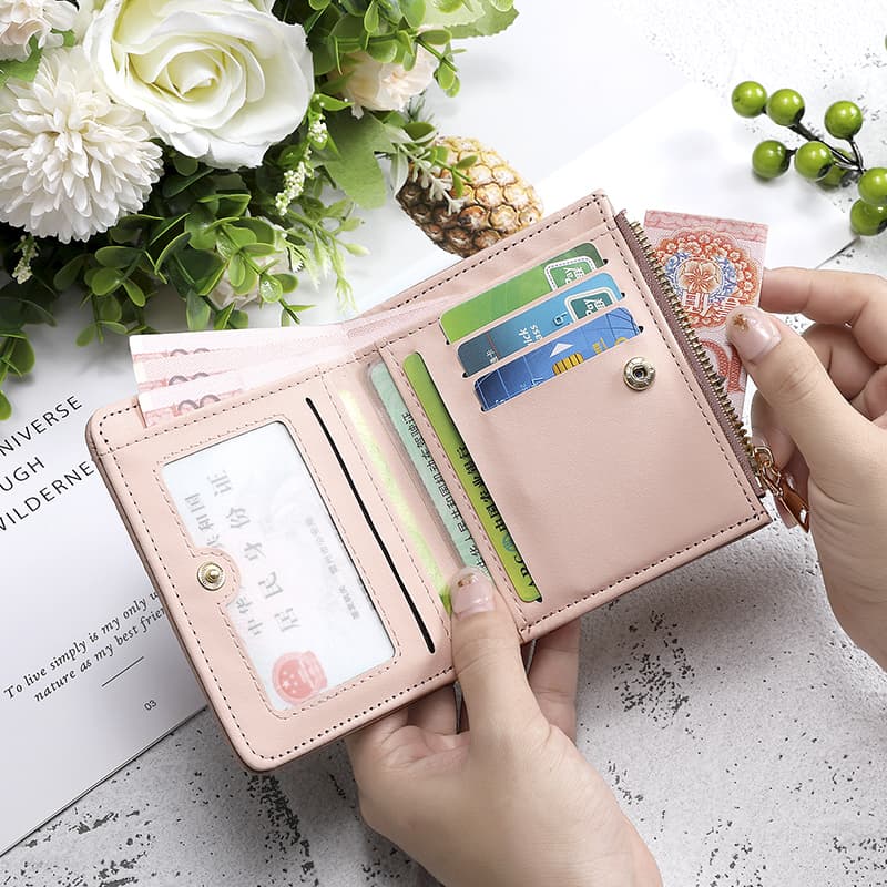 コンパクト 財布 シンプル機能性二つ折りミニ財布