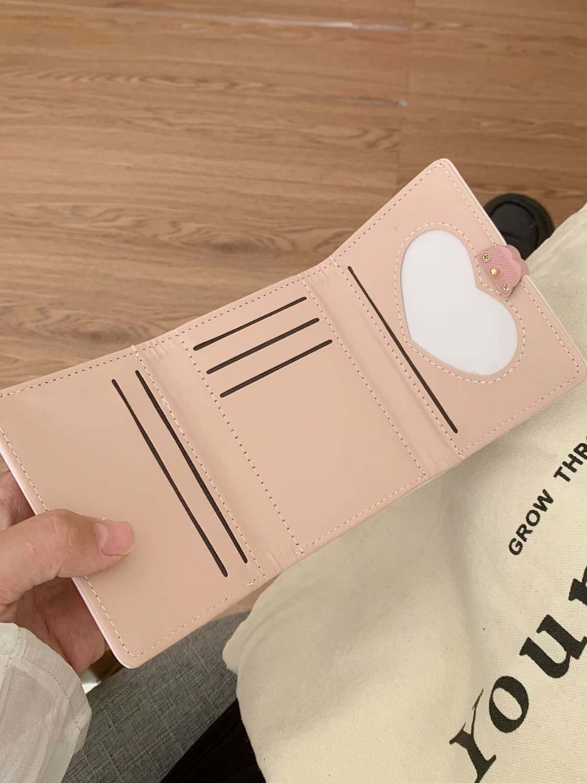 コンパクト 財布 三つ折り フラワークラスプ ミニ財布