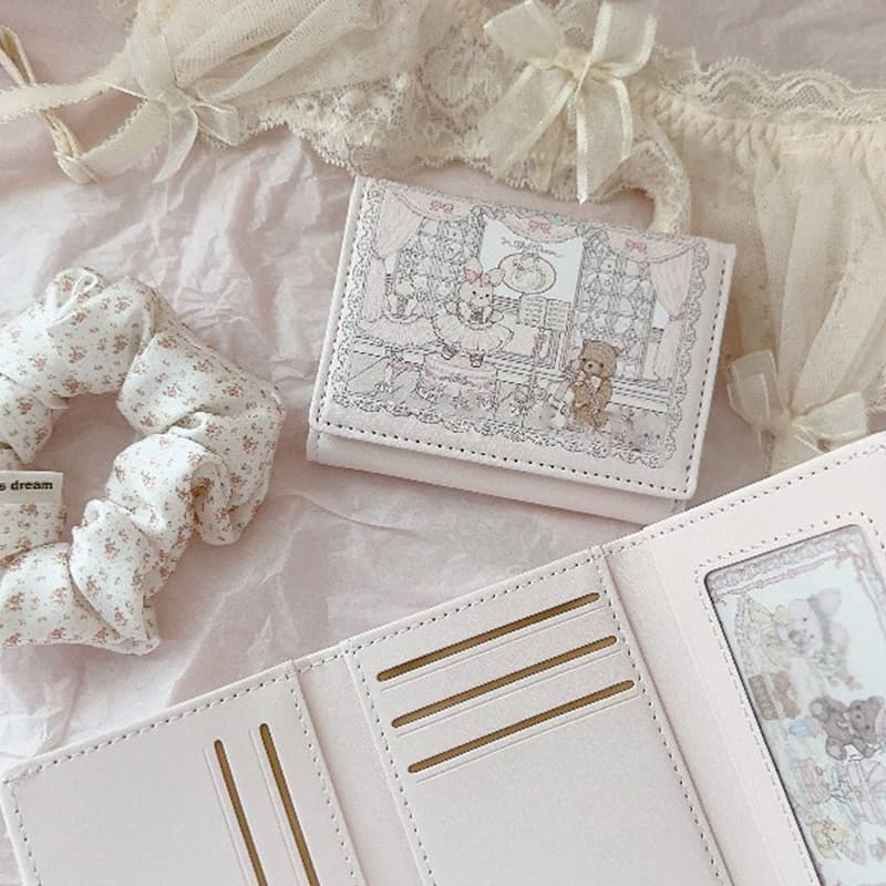 コンパクト財布 夢見るお姫様の三つ折りミニ財布