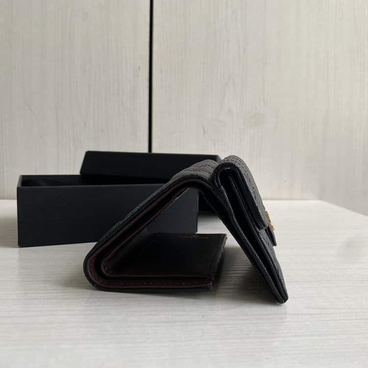 コンパクト 財布 三つ折り 高級キルティング三つ折り財布