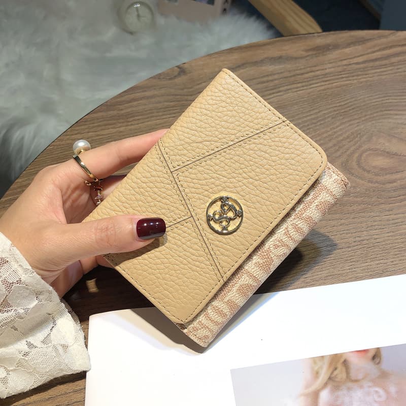 コンパクト 財布 三つ折り 高級感漂う牛革製ミニ財布