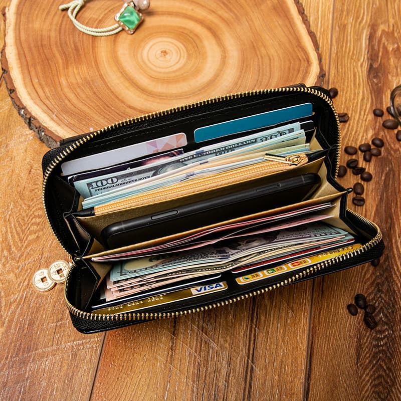 コンパクト 財布 上品な華やかさ 花モチーフ付き薄型長財布