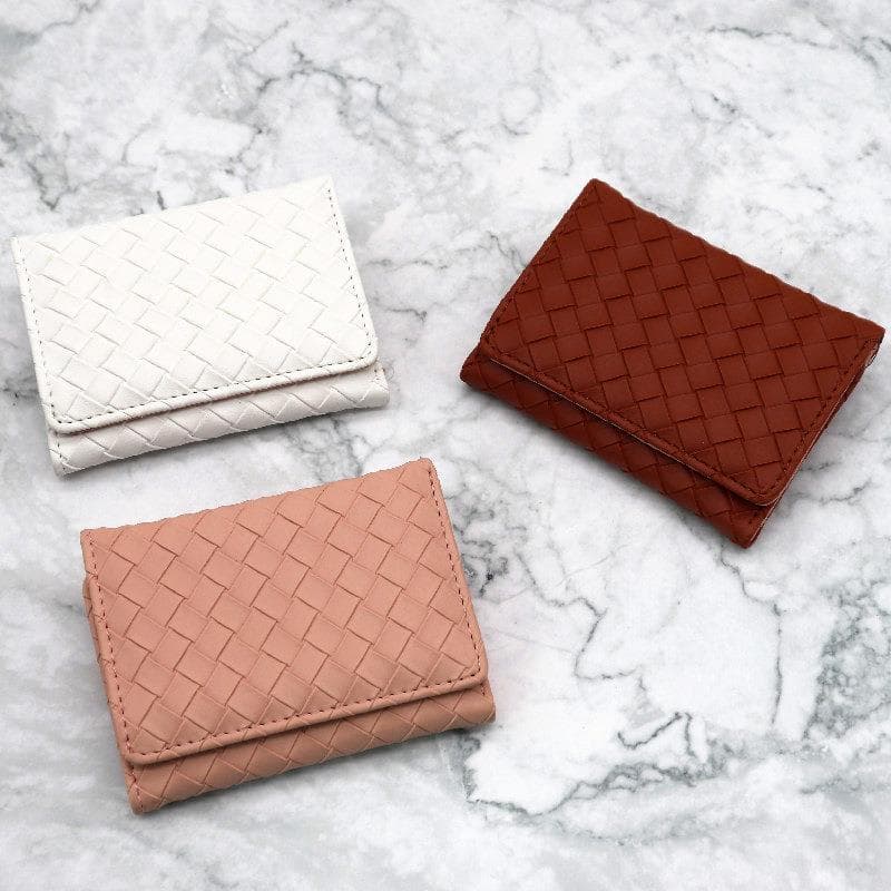 コンパクト財布 職人技が光る編み込み三つ折り財布