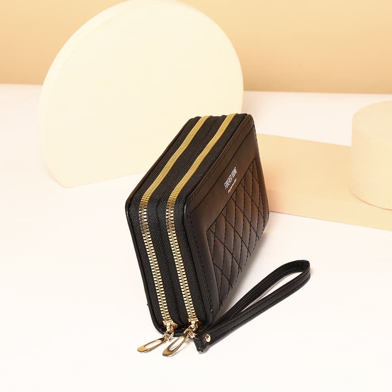 コンパクト 財布 キルティング模様の上品なお財布