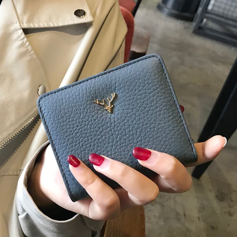 コンパクト 財布 牛革製カードがたくさん入る小さな財布