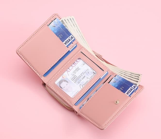 コンパクト 財布 キルティング模様のミニ財布