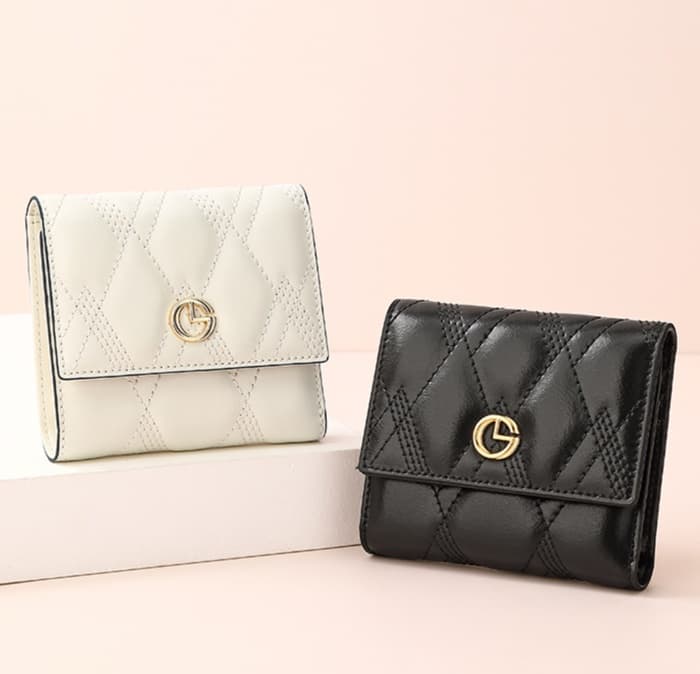 コンパクト 財布 三つ折り キルティングステッチ 上品コンパクト三つ折り財布