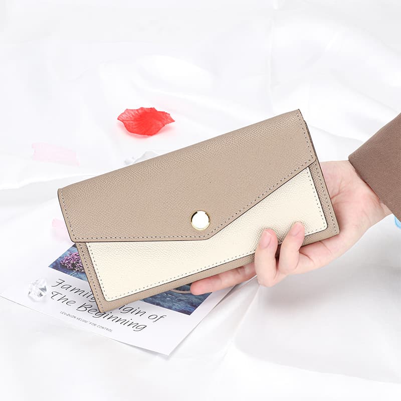 コンパクト 財布 シンプル上品 二つ折り薄型財布
