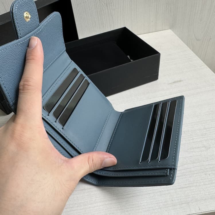 コンパクト 財布 三つ折り 上品キルティング三つ折りミニ財布
